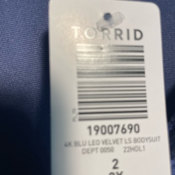 - - Torrid velvety soft navy blue leopard print, bodysuit size 2X and 3XNWT - Picture 5 of 9